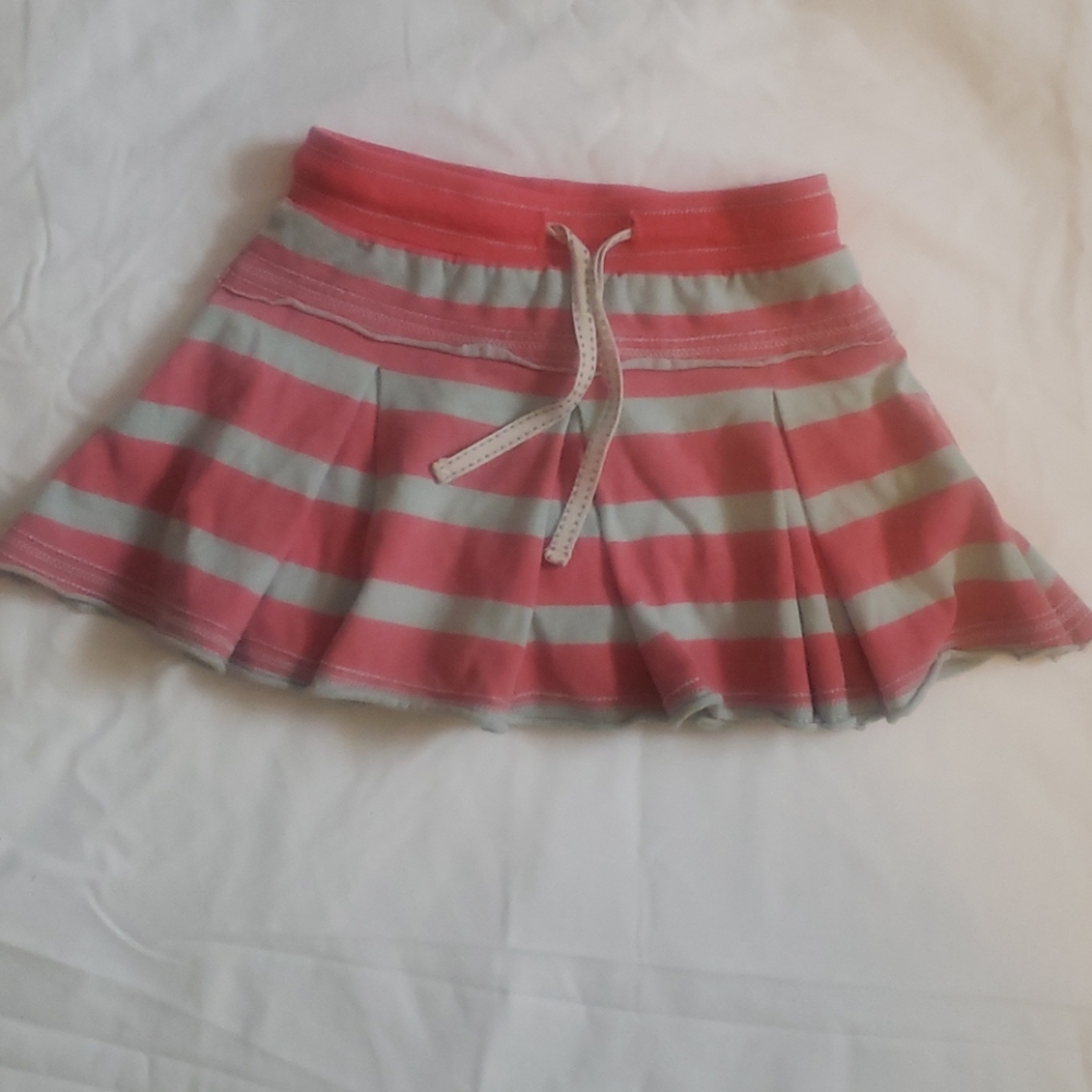 Mini Boden Pleated, striped  skort